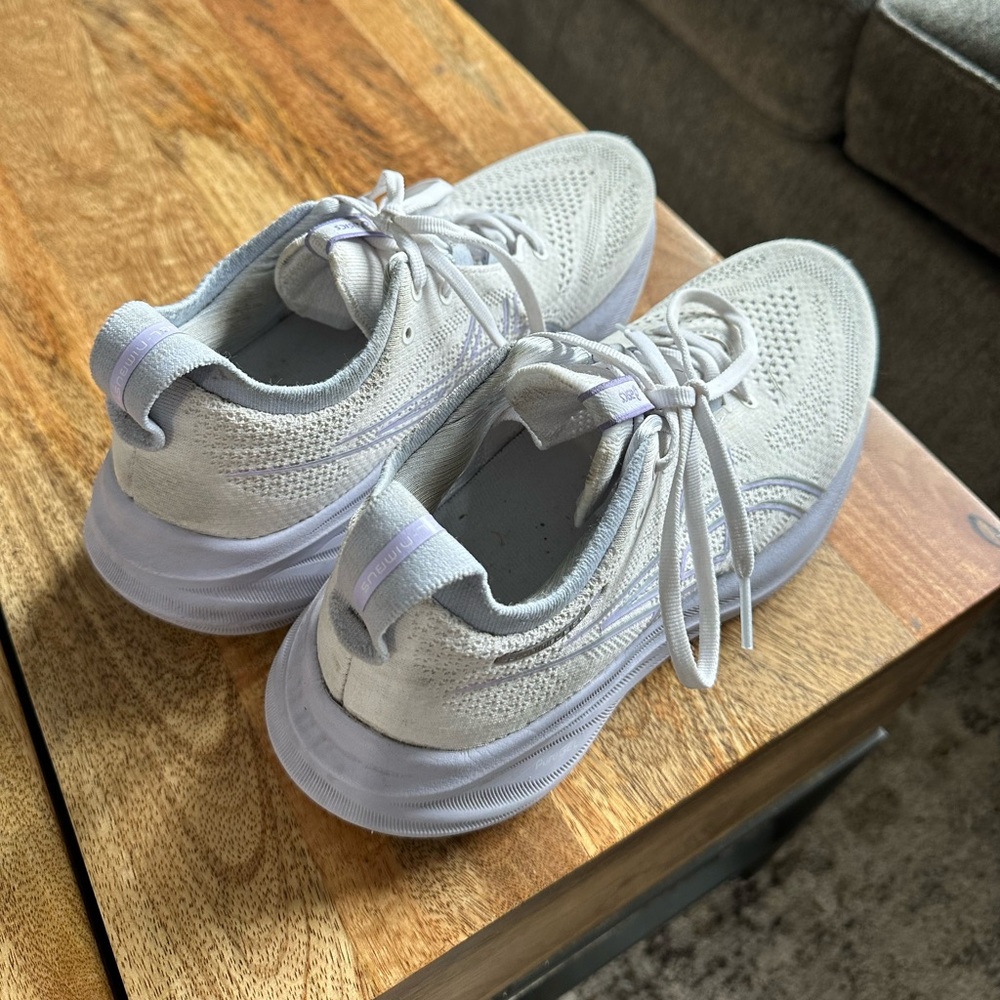 Gently used Gel Asics
